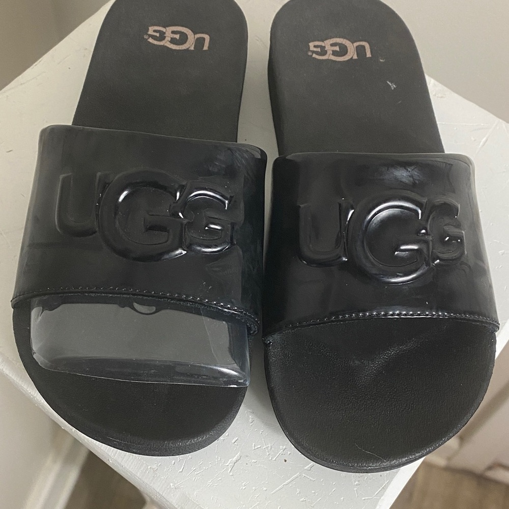 UGG Glossy Black Slides